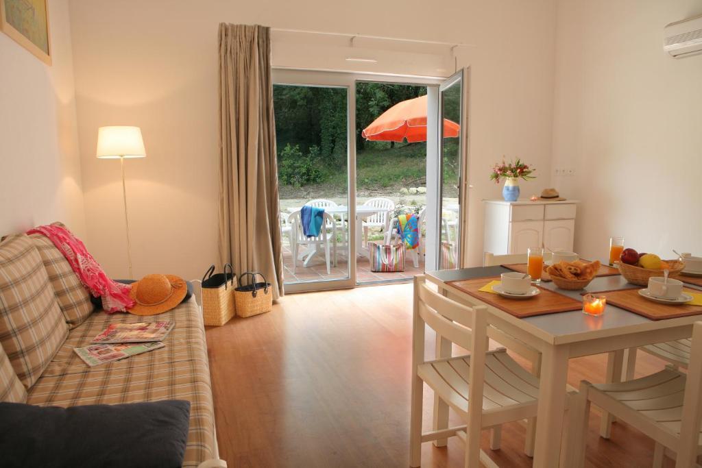 Residence Nemea Les Sables Vignier 생-조르주-돌레롱 객실 사진